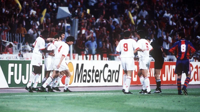 Dẫn đầu của Milan 4-0 Barcelona (1994)